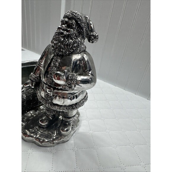 Silver Plated Santa And Chimney Candy Dish. Great Addition To Your Holiday Decor - Picture 13 of 16